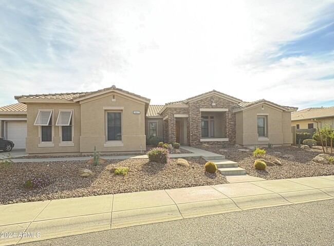 39617 N Majesty Ct in New River, AZ - Foto de edificio - Building Photo