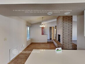 832 Anchor Dr in Henderson, NV - Foto de edificio - Building Photo