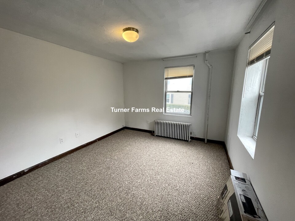6 Shepard St, Unit 1 in Boston, MA - Building Photo