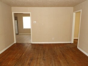 2511 NW 14th St in Lawton, OK - Building Photo - Building Photo