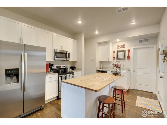 7871 5th St in Wellington, CO - Foto de edificio - Building Photo