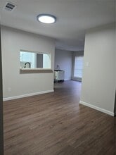 508 N Texas Ave in Webster, TX - Building Photo - Building Photo