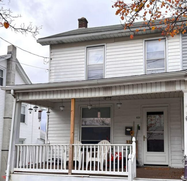 property at 631 North St