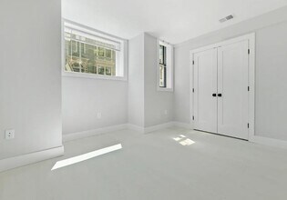 227 Princeton St, Unit 226-228 #1 in Boston, MA - Building Photo - Building Photo