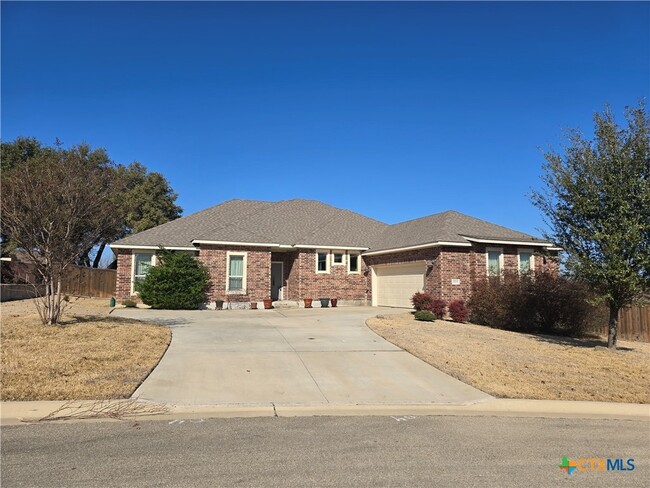 property at 8004 Ridgeway Ct