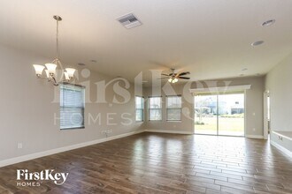6107 Colmar Pl in Apollo Beach, FL - Building Photo - Building Photo