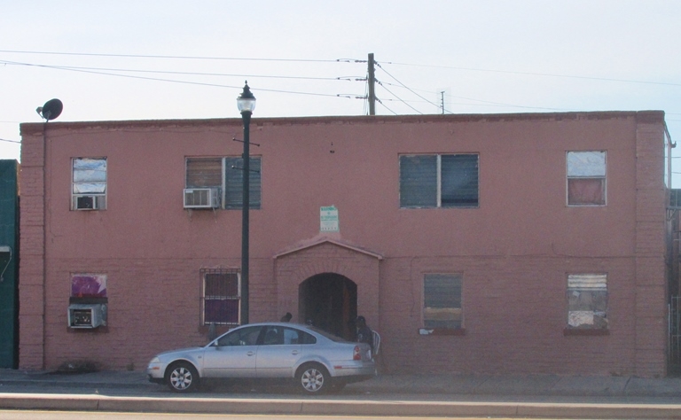 116 S Main St in Belle Glade, FL - Foto de edificio