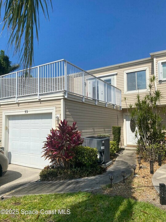 53 Emerald Ct in Satellite Beach, FL - Building Photo
