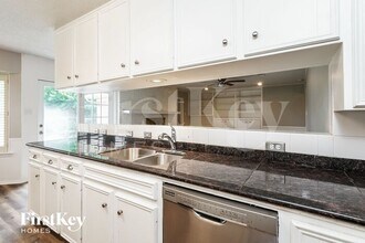 1424 Wreyhill Dr in Hurst, TX - Building Photo - Building Photo