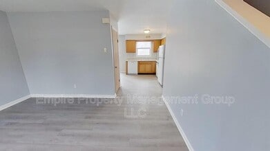26 Sand St in Albany, NY - Building Photo - Building Photo