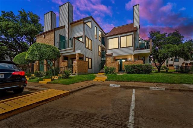 property at 2309 Balsam Dr