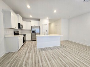 396 Salt Creek Lane in Mexico Beach, FL - Foto de edificio - Building Photo