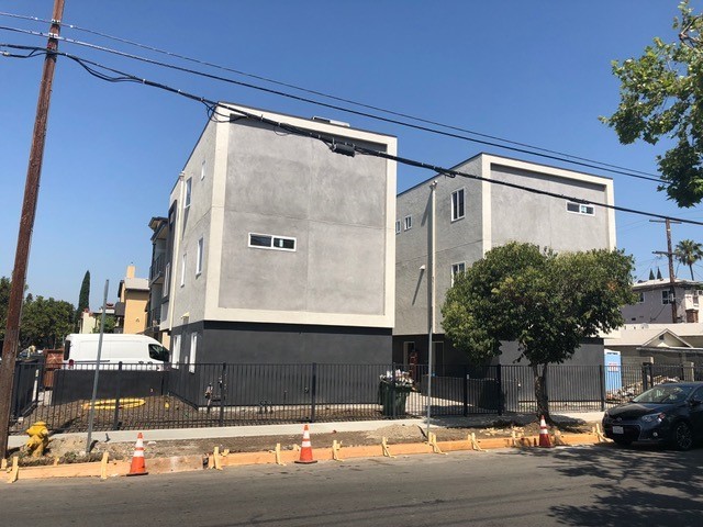 6003 Barton Ave in Los Angeles, CA - Building Photo