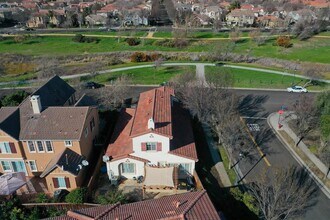 356 S Paraiso Way in Mountain House, CA - Building Photo - Building Photo