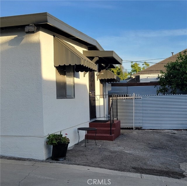 1519 Bridge St in Los Angeles, CA - Building Photo - Building Photo