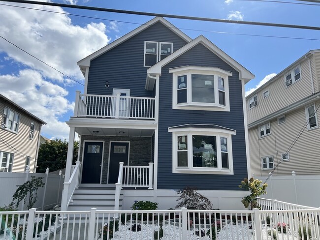 87 Harvard St | Rentals in Malden, MA