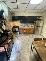 219 W Lancaster Ave, Unit B in Downingtown, PA - Building Photo