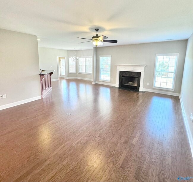 205 Creekedge Cir NW in Madison, AL - Building Photo - Building Photo