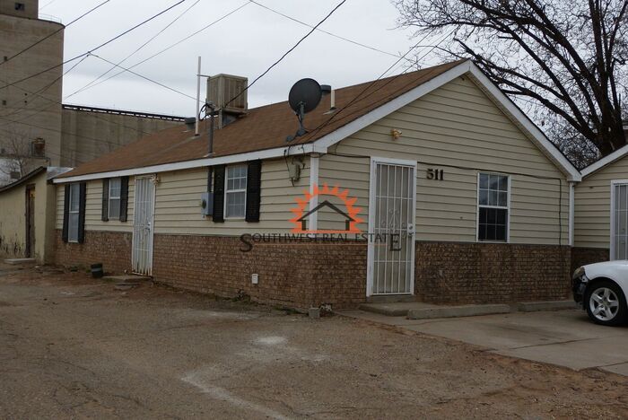 511 E 2nd St in Clovis, NM - Building Photo