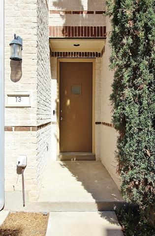 4830 Cedar Springs Rd in Dallas, TX - Building Photo - Building Photo