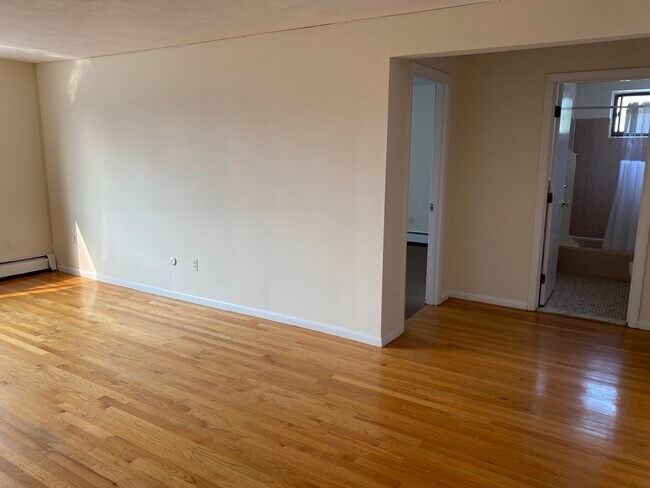 20 Allston St, Unit 16 in Boston, MA - Building Photo - Building Photo