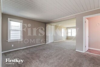 446 Barron St in Bensenville, IL - Building Photo - Building Photo