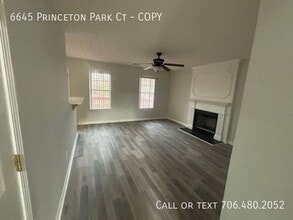 6645 Princeton Park Ct in Lithonia, GA - Building Photo - Building Photo