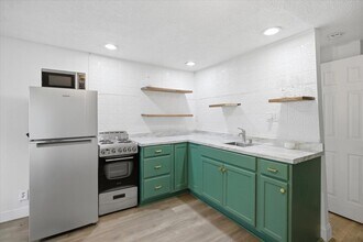 4024 Collinwood Ave in Fort Worth, TX - Building Photo - Building Photo