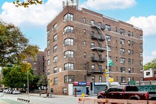9716 66th Ave in Rego Park, NY - Building Photo