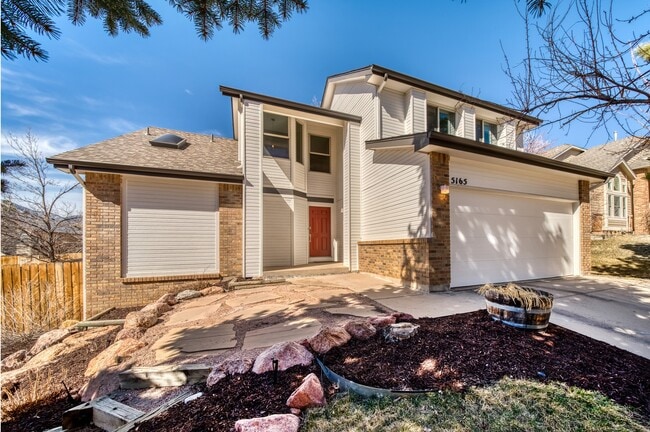 property at 5165 Granby Cir