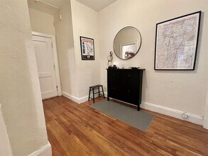 71 Martin St, Unit 1 in Cambridge, MA - Building Photo - Building Photo