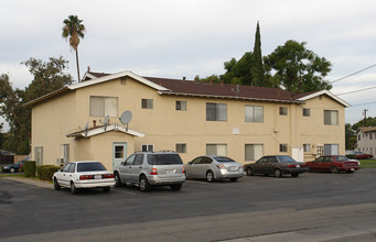 12582 Flower St in Garden Grove, CA - Building Photo - Building Photo