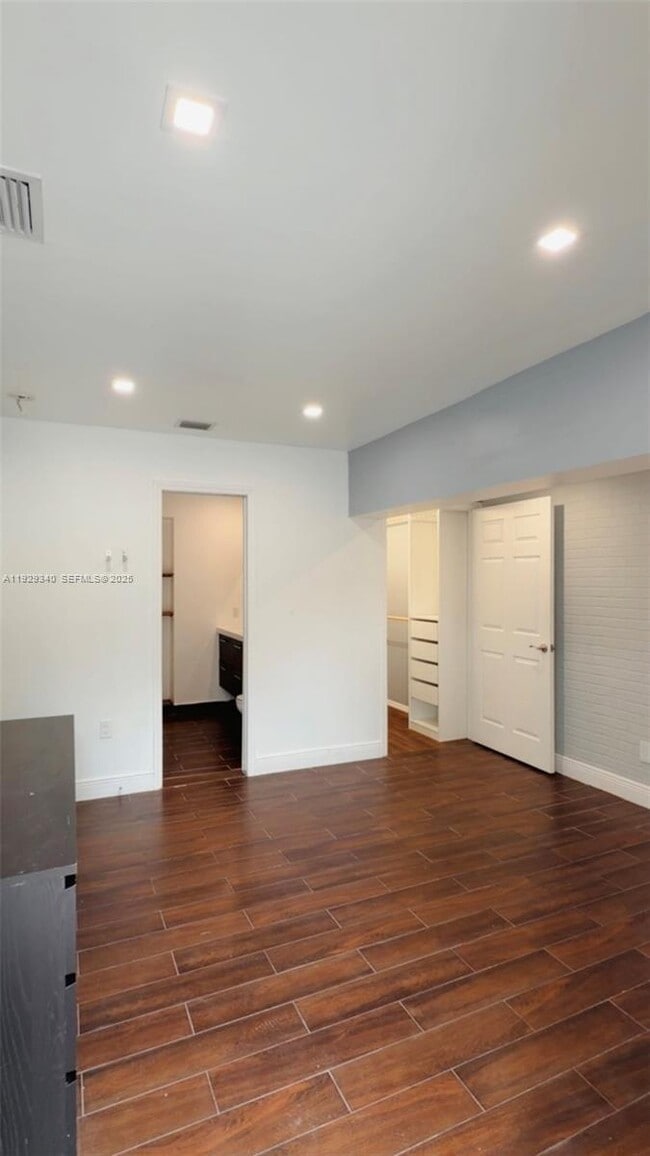 10245 SW 125th Ave in Miami, FL - Building Photo - Building Photo