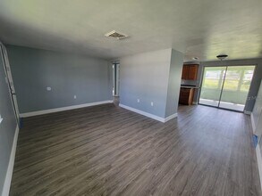 3225 Jarvis St in Holiday, FL - Building Photo - Building Photo