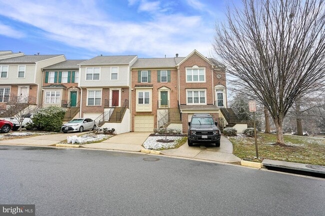 property at 45590 Whitcomb Square