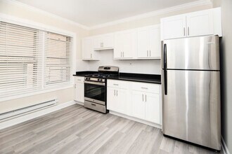 839 W Cornelia Ave, Unit 837-1N in Chicago, IL - Building Photo - Building Photo