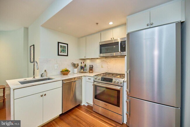 1304 Rhode Island Ave NW in Washington, DC - Building Photo - Building Photo