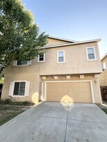 408 Olive Way in Chowchilla, CA - Building Photo