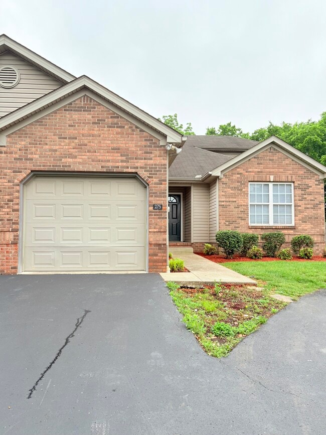 275 Lost River Ln