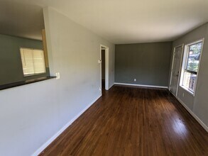 2317 Center Pl S in Birmingham, AL - Building Photo - Building Photo
