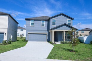 2318 Lancashire St in Davenport, FL - Building Photo