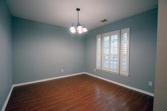 4410 Sherwood Green Ct in Missouri City, TX - Building Photo - Building Photo