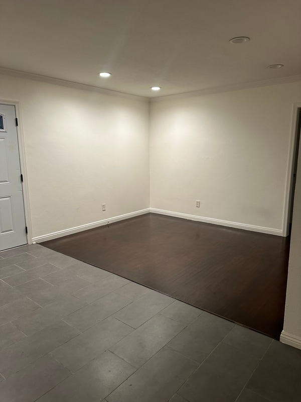 9018 Santa Fe Ave in South Gate, CA - Building Photo - Building Photo