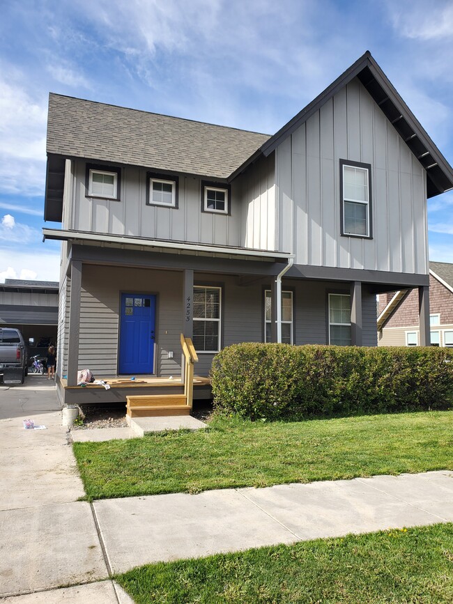 property at 4255 Cascade St