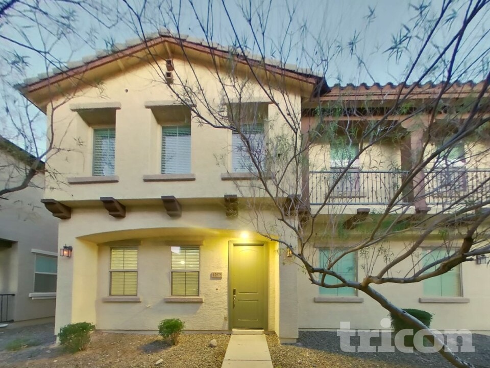 12575 W Gentle Rain Rd in Peoria, AZ - Building Photo