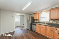 7915 Foxbloom Dr photo'