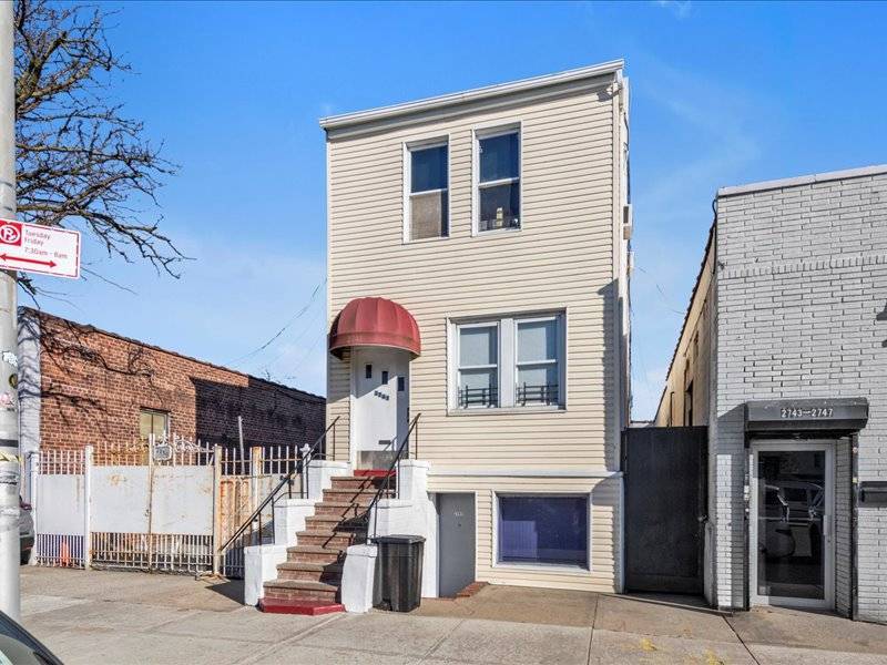 2741 Stillwell Ave in Brooklyn, NY - Building Photo