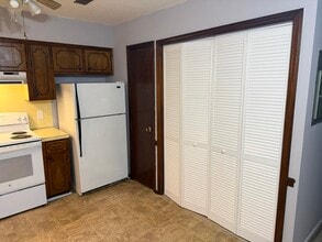 802 E 7th St, Unit 802 E. 7th in Washington, NC - Building Photo - Building Photo