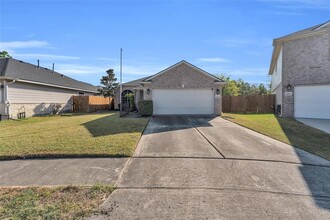 11010 KNOBBLEY Oak Ct in Houston, TX - Building Photo - Building Photo