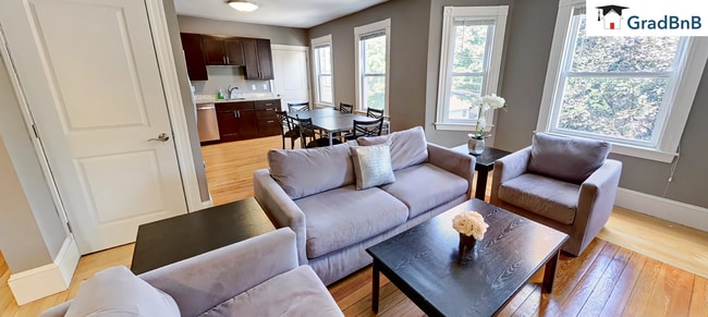 139 Adams St in Waltham, MA - Building Photo - Building Photo